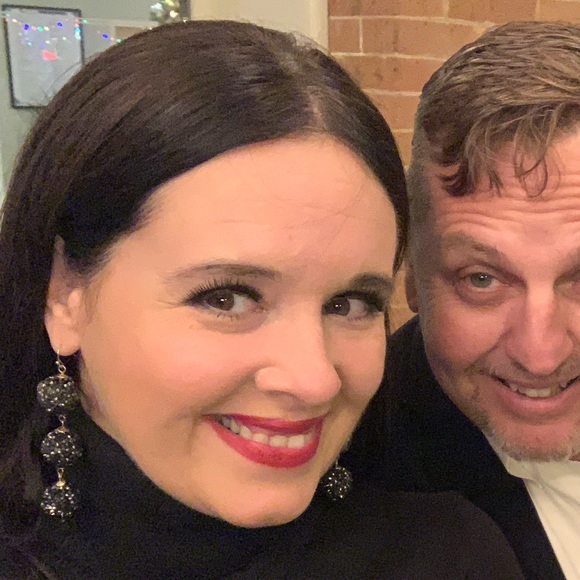 Meet your Posher, Betsy - Picture 2 of 2